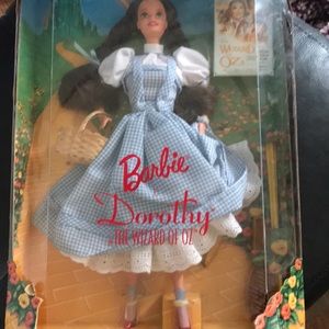 Dorothy wizard of Oz Collector Edition Barbie